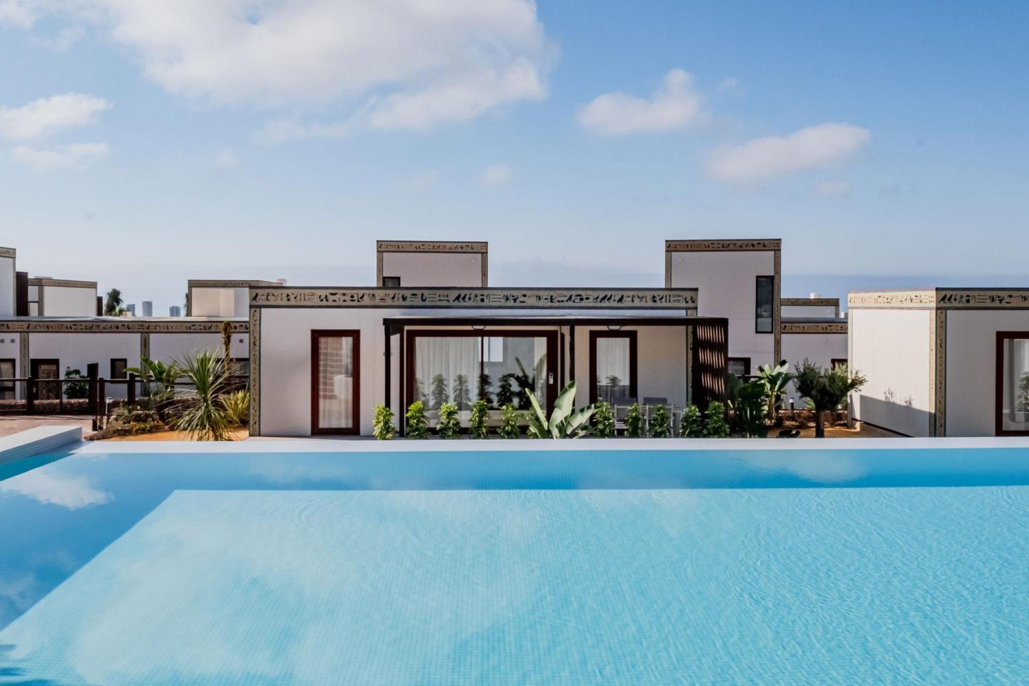 Four Points By Sheraton Costa Blanca Villas Benidorm Exterior photo